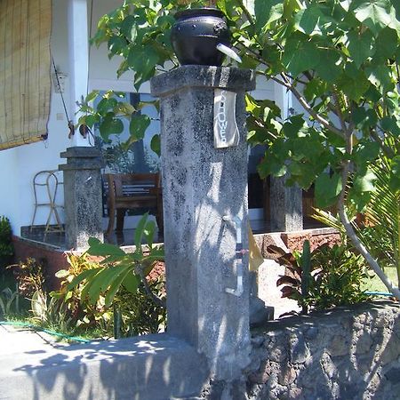 Alur Beach Homestay Amed  Luaran gambar