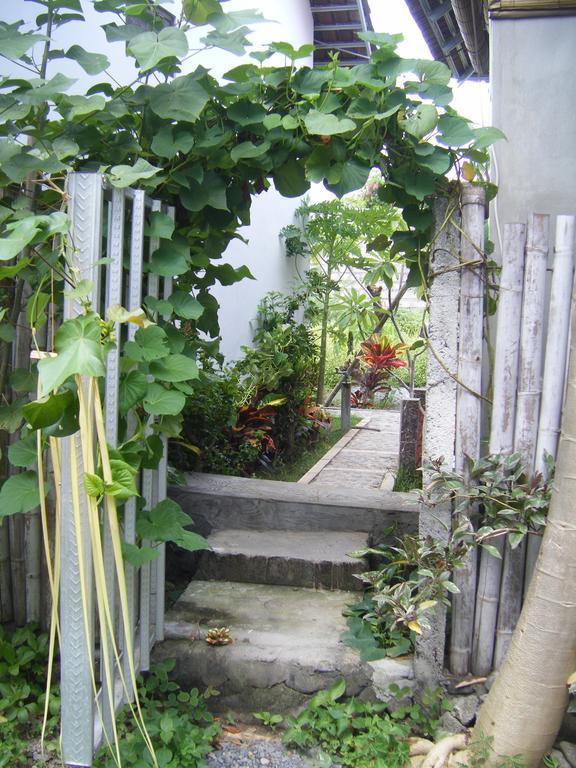 Alur Beach Homestay Amed  Luaran gambar
