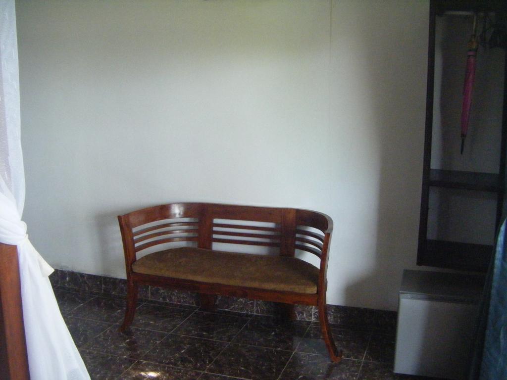 Alur Beach Homestay Amed  Bilik gambar