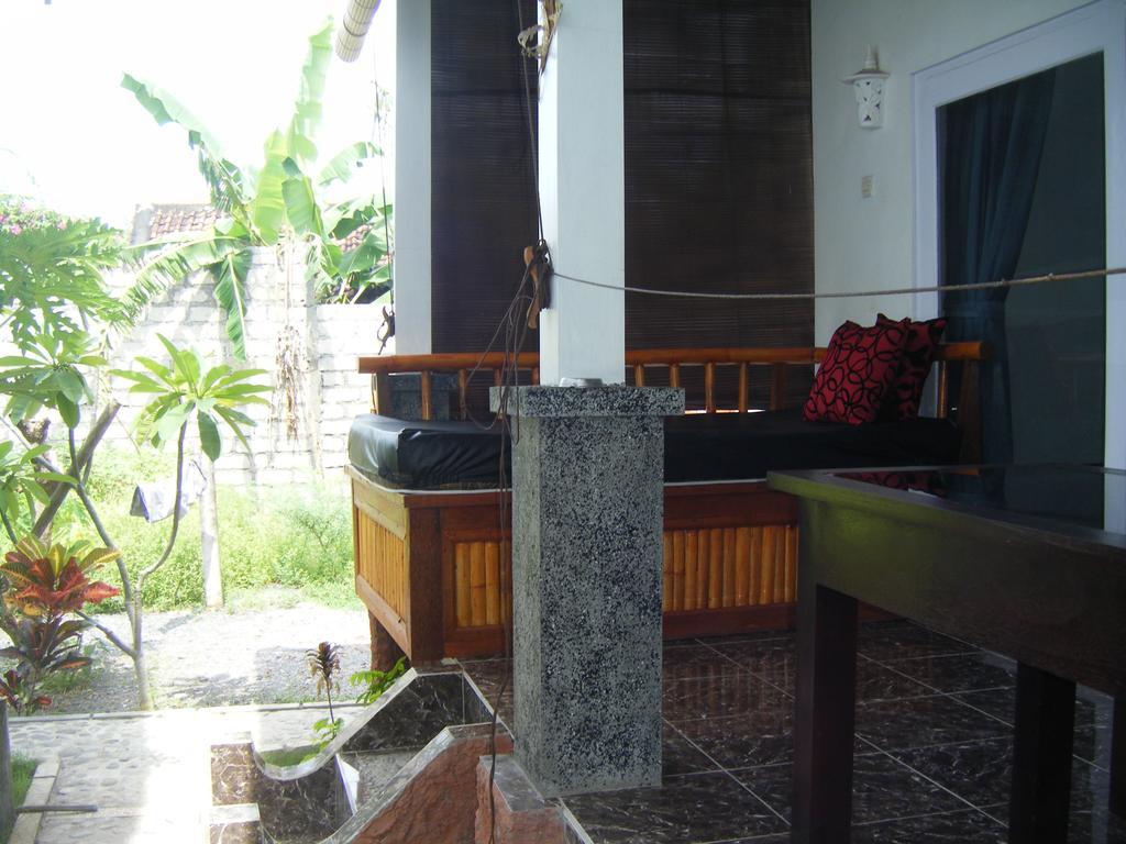Alur Beach Homestay Amed  Bilik gambar